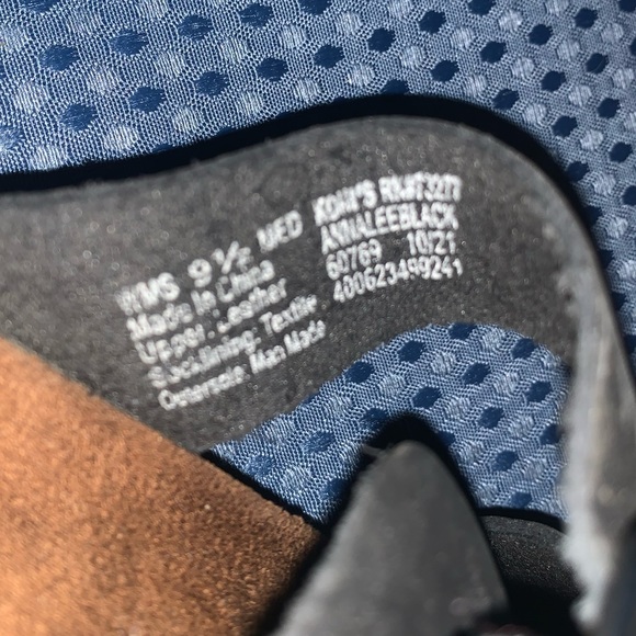 Sandals - Picture 2 of 4